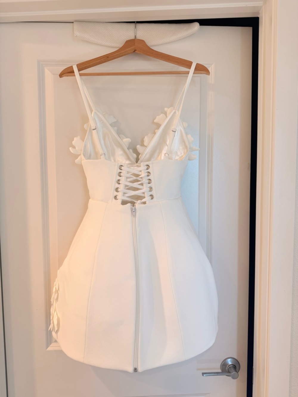 NWOT BRONX BANCO Emma White Floral Appliqué Spaghetti Strap Mini Wedding Dress - Picture 17 of 17